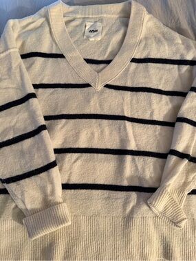 Aerie Oversized Cream V-Neck Sweater with black Stripes